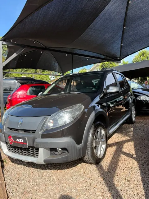 Renault Sandero Stepway 2012
